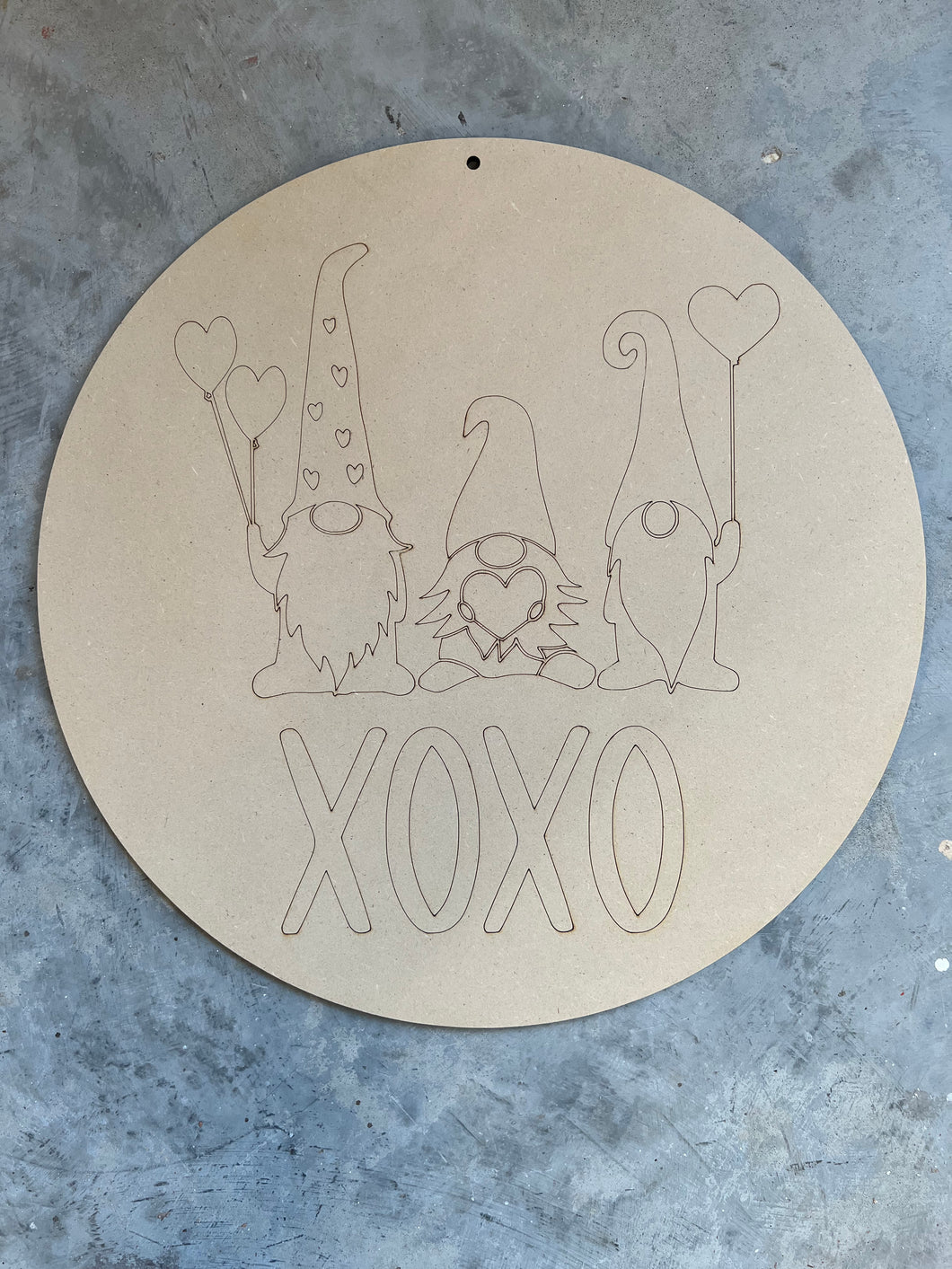 Cut and Traced Valentine Gnome XOXO